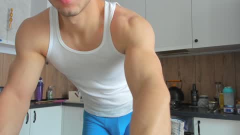 Snapshot of vincent_o chatting on February 2025 09:40:02 AM Vincent. uncut 18cm online show from February 2025 09:40:02 AM