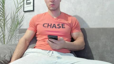 Snapshot of vincent_o chatting on February 2025 02:24:01 PM Vincent. uncut 18cm online show from February 2025 02:24:01 PM