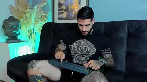 Vincent Sartori online show from November 2025 07:46:02 PM