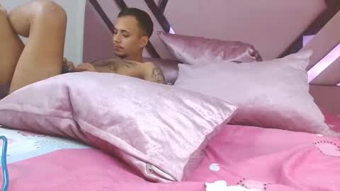 vinitryjhonson online show from October 2025 05:19:01 AM