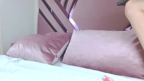 vinitryjhonson online show from November 2025 10:09:02 PM