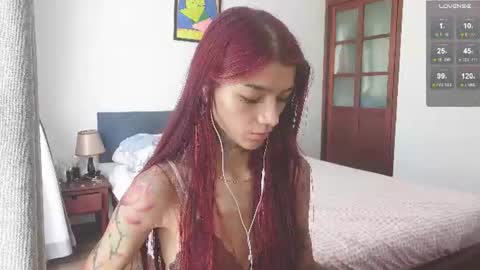 vinkitinkii online show from June 2026 04:44:01 AM