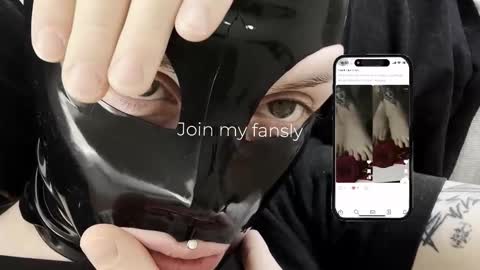 Snapshot of vinylstore chatting on January 2026 03:06:01 PM Diva Silvia online show from January 2026 03:06:01 PM