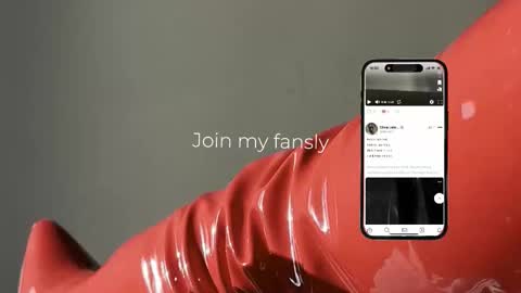 Snapshot of vinylstore chatting on February 2026 05:22:02 PM Diva Silvia online show from February 2026 05:22:02 PM