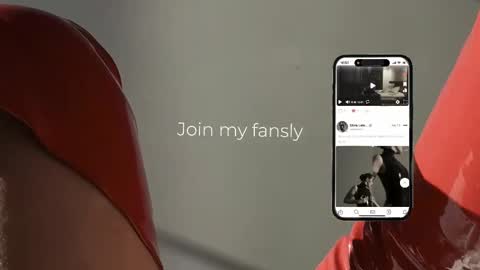 Snapshot of vinylstore chatting on February 2026 04:11:02 PM Diva Silvia online show from February 2026 04:11:02 PM