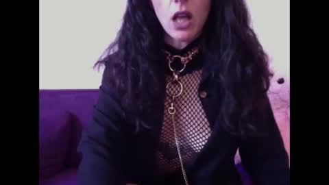 Violette online show from March 2026 04:54:01 PM