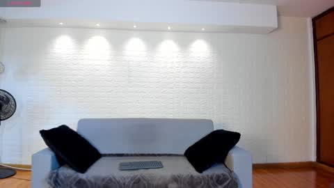 Violett  Everyday From 0530 to 1430 Col Time online show from January 2025 10:48:02 AM