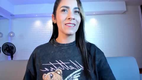 Violett  Everyday From 0530 to 1430 Col Time online show from November 2025 10:40:02 AM