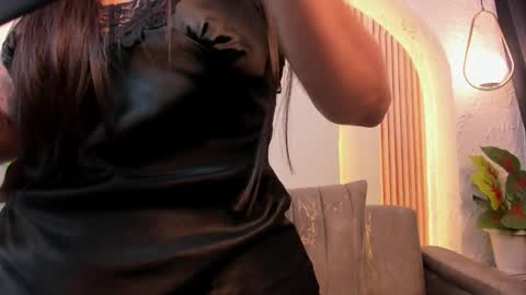 Violette online show from February 2026 10:27:01 AM