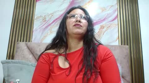 Snapshot of violemurray chatting on February 2026 11:26:01 AM violemurray online show from February 2026 11:26:01 AM