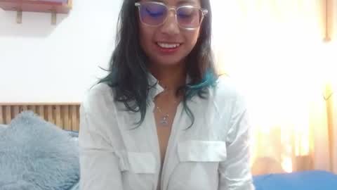 V I O L E T  online show from July 2026 02:24:01 PM