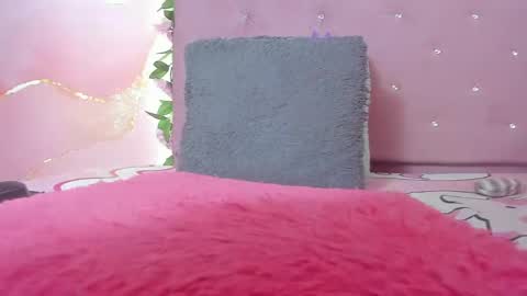 violet__taylor_ online show from April 2026 02:17:01 AM