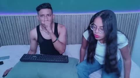 Snapshot of violet_and_dylan chatting on December 2025 12:14:02 PM violet_and_dylan online show from December 2025 12:14:02 PM