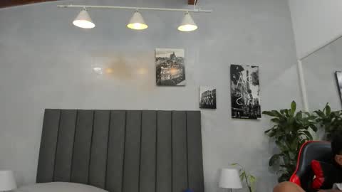 Violet and Myers online show from September 2025 11:20:02 PM