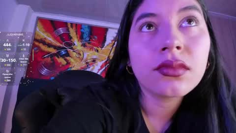 Snapshot of violet_blaze chatting on November 2025 10:26:02 AM online show from November 2025 10:26:02 AM