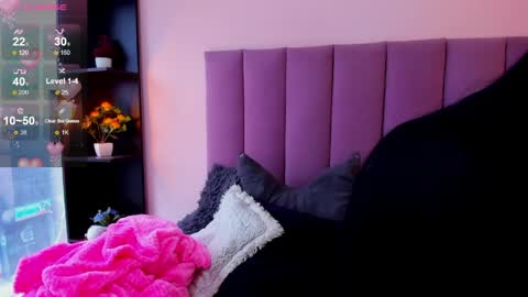 violet online show from April 2026 12:39:02 PM