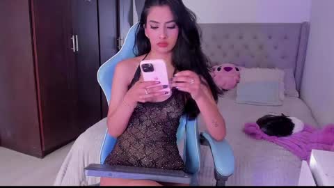  Violet  online show from July 2026 05:38:01 PM