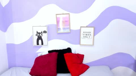 Snapshot of violeta_1404 chatting on October 2025 01:56:02 PM violeta_1404 online show from October 2025 01:56:02 PM