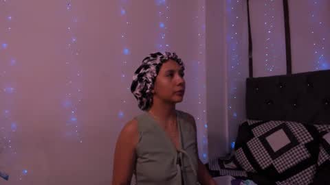 Snapshot of violeta_blaze1 chatting on February 2026 10:36:01 AM Violeta online show from February 2026 10:36:01 AM