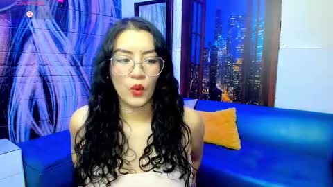 Snapshot of violeta_diazz chatting on February 2025 09:12:01 PM online show from February 2025 09:12:01 PM