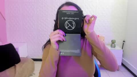 Snapshot of violeta_diazz chatting on May 2026 09:20:01 PM online show from May 2026 09:20:01 PM