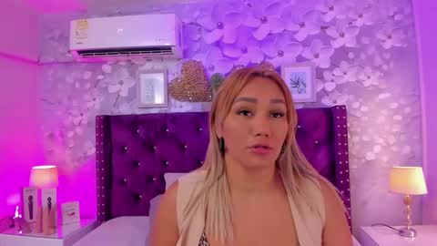 violeta_medina online show from November 2025 10:37:01 AM