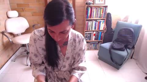 Violeta Gmez online show from September 2025 04:31:02 PM