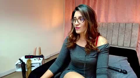 VIOLETA online show from March 2025 08:45:02 PM