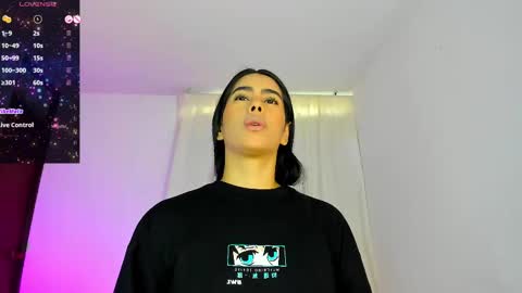 Violeta online show from September 2025 12:17:02 PM