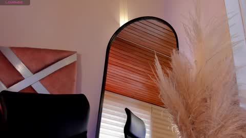 Snapshot of violetcollins_ chatting on September 2025 07:35:01 PM Call me Violet online show from September 2025 07:35:01 PM