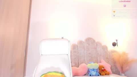 violeth___ online show from February 2025 02:18:01 PM