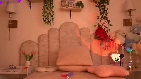 violeth___ online show from February 2026 01:14:01 PM