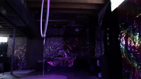 Violet Hooper online show from February 2025 06:33:01 PM