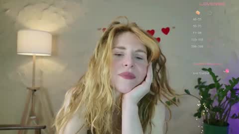 Snapshot of violetplath chatting on February 2025 02:21:01 PM Violet next stream December 6 online show from February 2025 02:21:01 PM