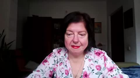 Snapshot of violetpulse chatting on November 2025 08:57:01 AM violetpulse online show from November 2025 08:57:01 AM