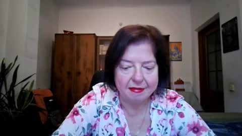 Snapshot of violetpulse chatting on November 2025 09:09:02 AM violetpulse online show from November 2025 09:09:02 AM