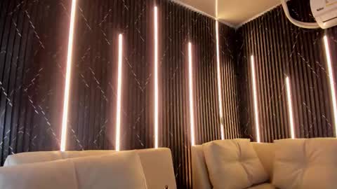 Violet Rose online show from March 2026 09:09:02 AM