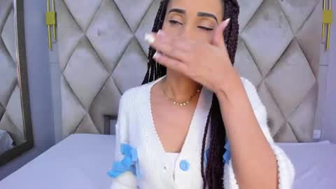 Violett  online show from March 2026 08:46:01 PM