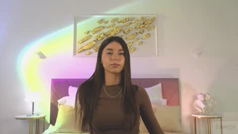 Snapshot of violetta_finch chatting on November 2025 10:26:01 AM violetta_finch online show from November 2025 10:26:01 AM