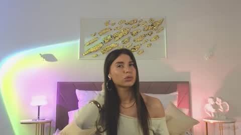 Snapshot of violetta_finch chatting on November 2025 10:29:01 AM violetta_finch online show from November 2025 10:29:01 AM