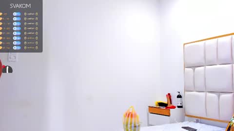 Snapshot of violetta_foxx1 chatting on June 2026 11:57:02 PM violeta online show from June 2026 11:57:02 PM