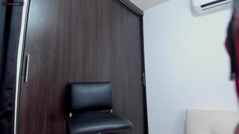violetta_pretty online show from April 2026 08:31:02 PM