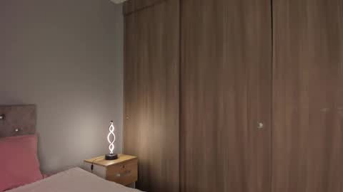 Snapshot of violetta_swift_ chatting on February 2025 07:02:02 AM violetta independent model online show from February 2025 07:02:02 AM