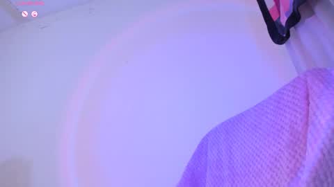 Violett online show from December 2024 07:18:02 AM