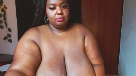 Call me valeria online show from December 2024 04:59:02 PM