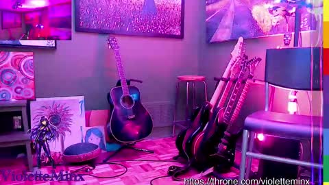 Snapshot of violetteminx chatting on March 2026 11:44:02 PM Violette online show from March 2026 11:44:02 PM
