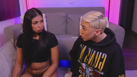 Violet online show from December 2024 02:23:02 AM