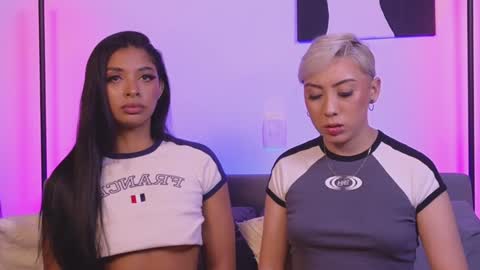 Violet online show from December 2024 03:28:02 AM