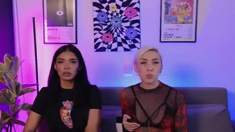 Violet online show from May 2026 12:19:01 AM