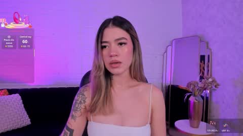 Violett  online show from October 2025 07:57:02 PM